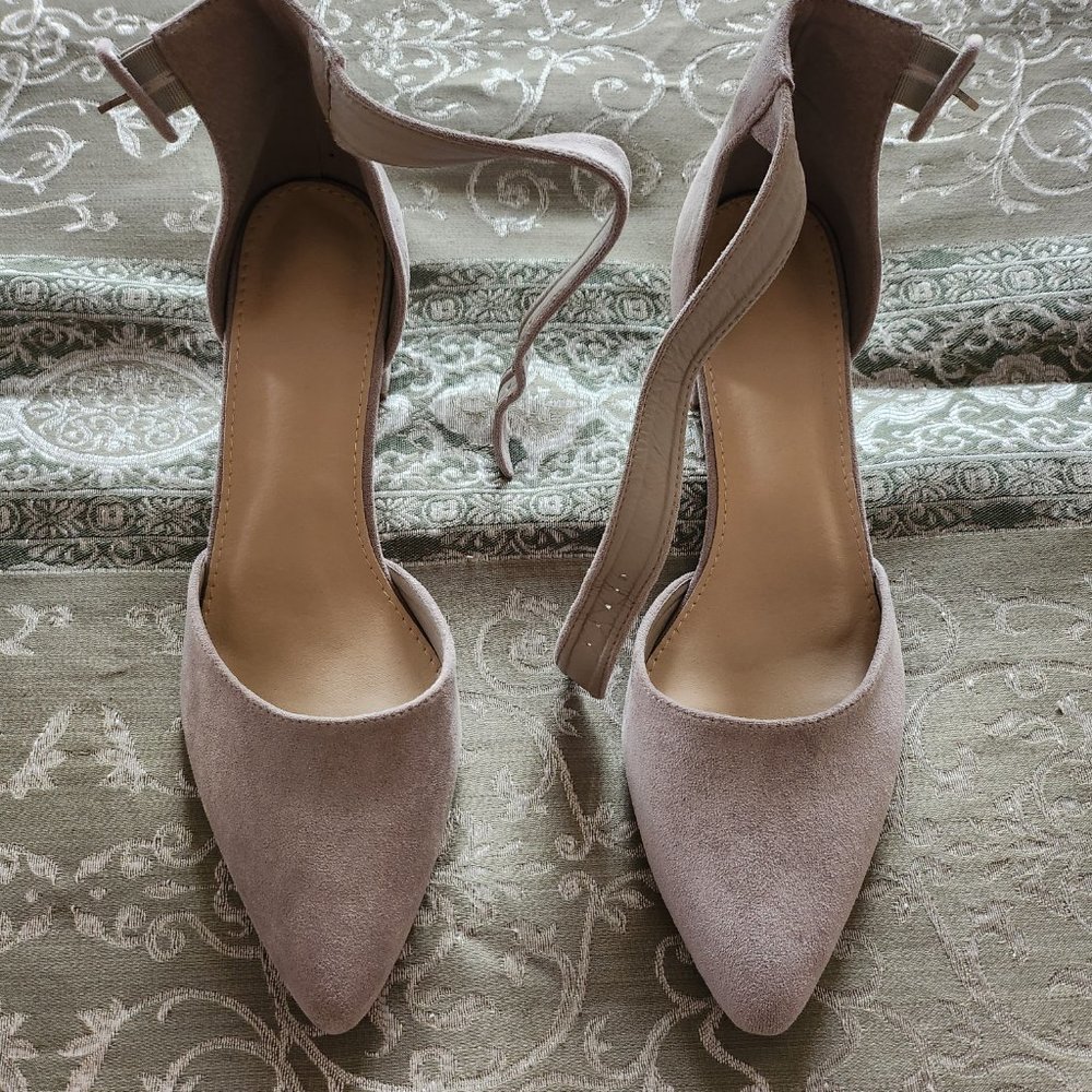 Unbranded Women’s Pointed Toe Heel Suede Gray sz 11.5
